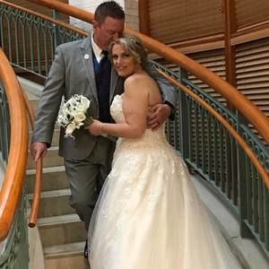 Meet your Posher, Holly